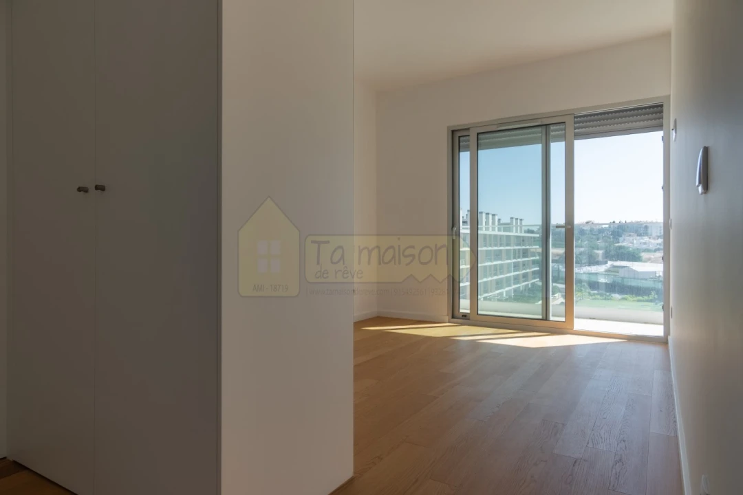 Apartamento T3 para Venda em Albufeira e Olhos de Água Foto 21
