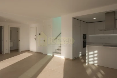 Apartamento T3 para Venda em Albufeira e Olhos de Água