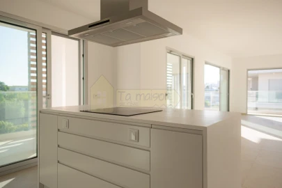 Apartamento T3 para Venda em Albufeira e Olhos de Água