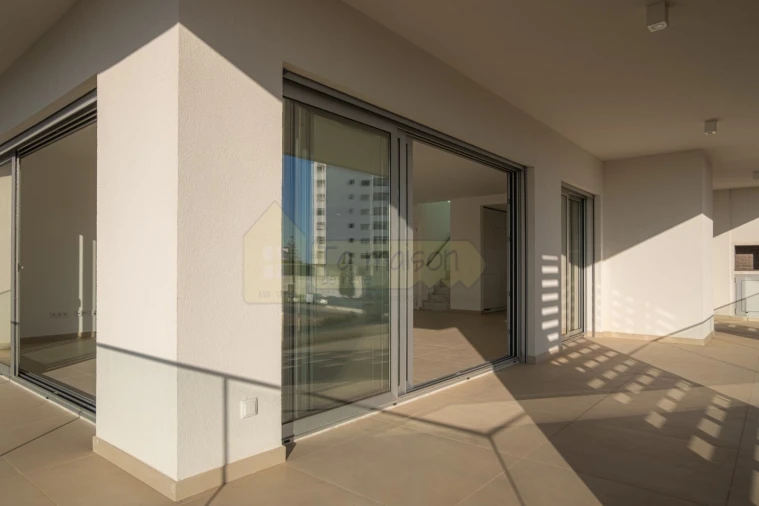 Apartamento T3 para Venda em Albufeira e Olhos de Água Foto 11