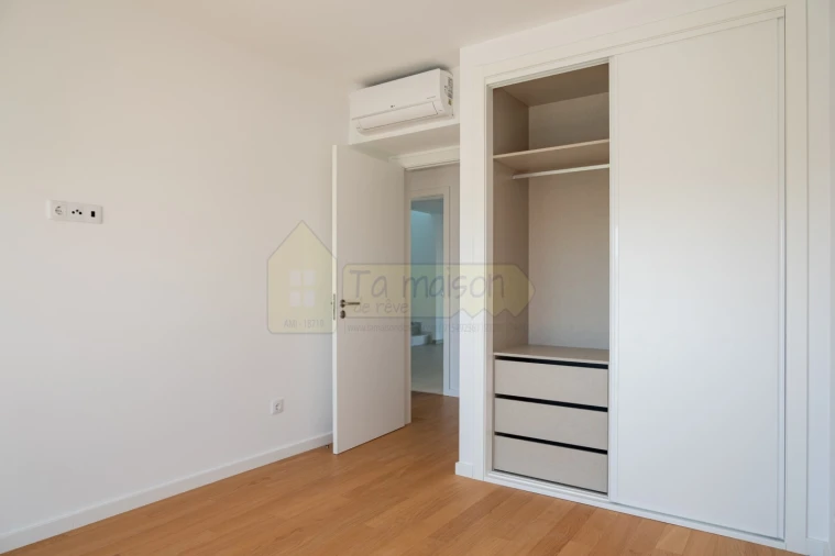 Apartamento T3 para Venda em Albufeira e Olhos de Água Foto 24