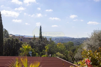 Moradia T4 para Venda em Loule (São Clemente)