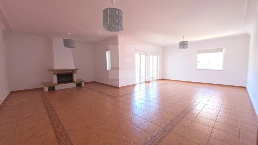 Apartamento T4 para Venda em Santa Maria e São Miguel, São Martinho, São Pedro Penaferrim Foto 9