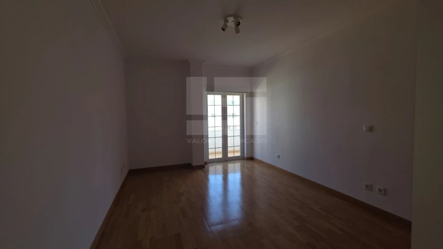 Apartamento T4 para Venda em Santa Maria e São Miguel, São Martinho, São Pedro Penaferrim Foto 36