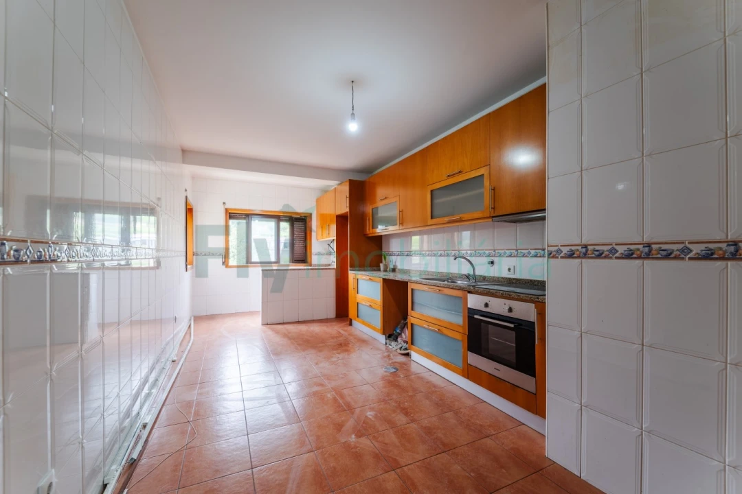 Apartamento T4 para Venda em Caldas de Vizela (São Miguel e São João) Foto 11