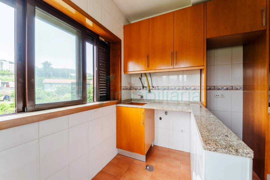 Apartamento T4 para Venda em Caldas de Vizela (São Miguel e São João) Foto 14