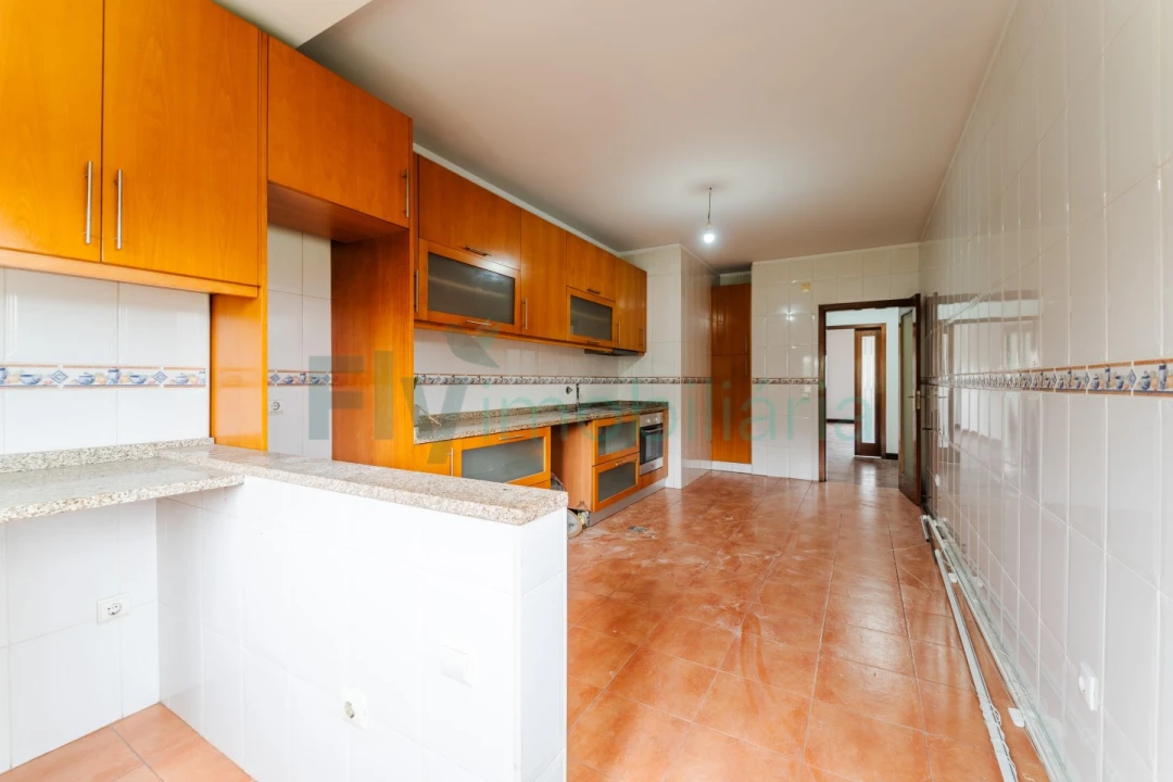 Apartamento T4 para Venda em Caldas de Vizela (São Miguel e São João) Foto 16