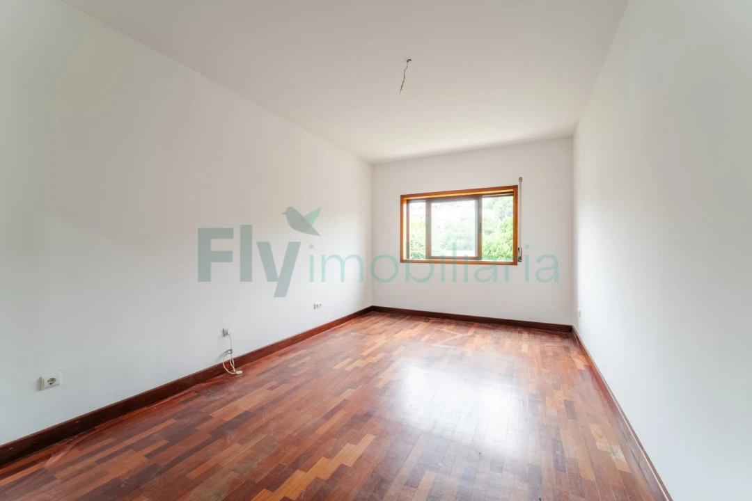 Apartamento T4 para Venda em Caldas de Vizela (São Miguel e São João) Foto 22