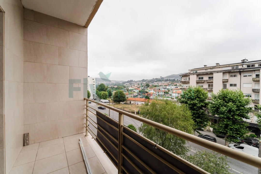 Apartamento T4 para Venda em Caldas de Vizela (São Miguel e São João) Foto 41