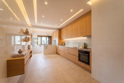 Apartamento T4 para Venda em Caldas de Vizela (São Miguel e São João)