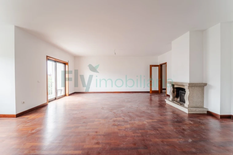 Apartamento T4 para Venda em Caldas de Vizela (São Miguel e São João) Foto 3