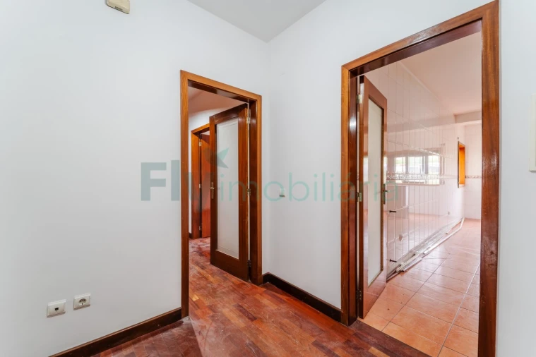 Apartamento T4 para Venda em Caldas de Vizela (São Miguel e São João) Foto 10