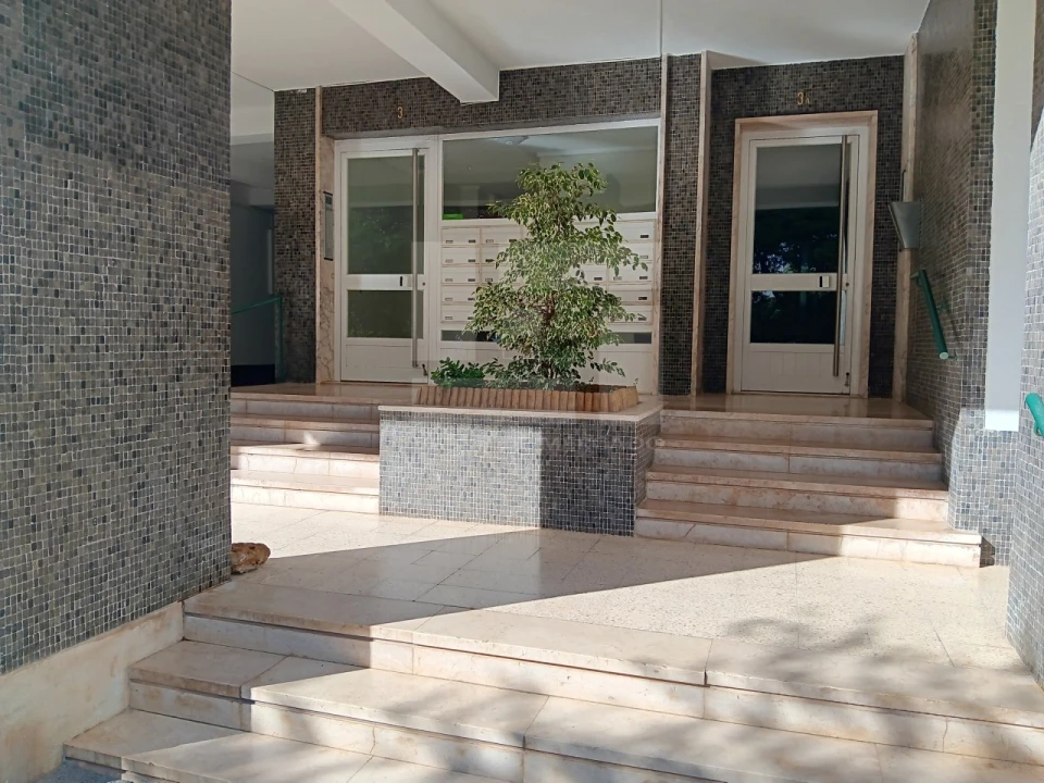 Apartamento T4 para Venda em Oeiras e São Julião da Barra, Paço de Arcos e Caxias Foto 2