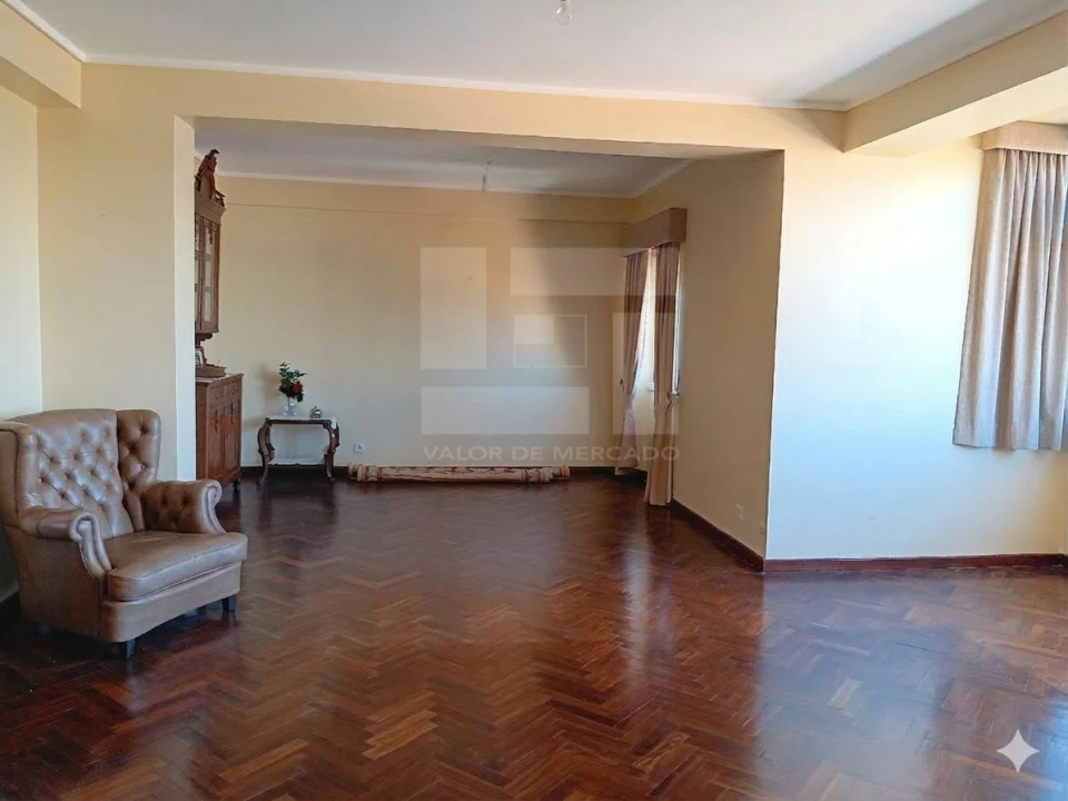 Apartamento T4 para Venda em Oeiras e São Julião da Barra, Paço de Arcos e Caxias Foto 37