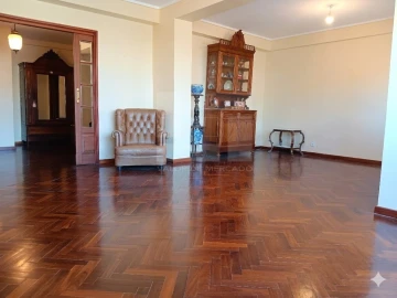 Apartamento T4 para Venda em Oeiras e São Julião da Barra, Paço de Arcos e Caxias