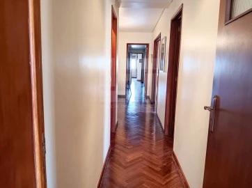 Apartamento T4 para Venda em Oeiras e São Julião da Barra, Paço de Arcos e Caxias