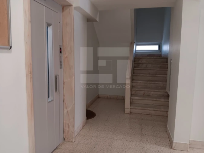 Apartamento T4 para Venda em Oeiras e São Julião da Barra, Paço de Arcos e Caxias Foto 6