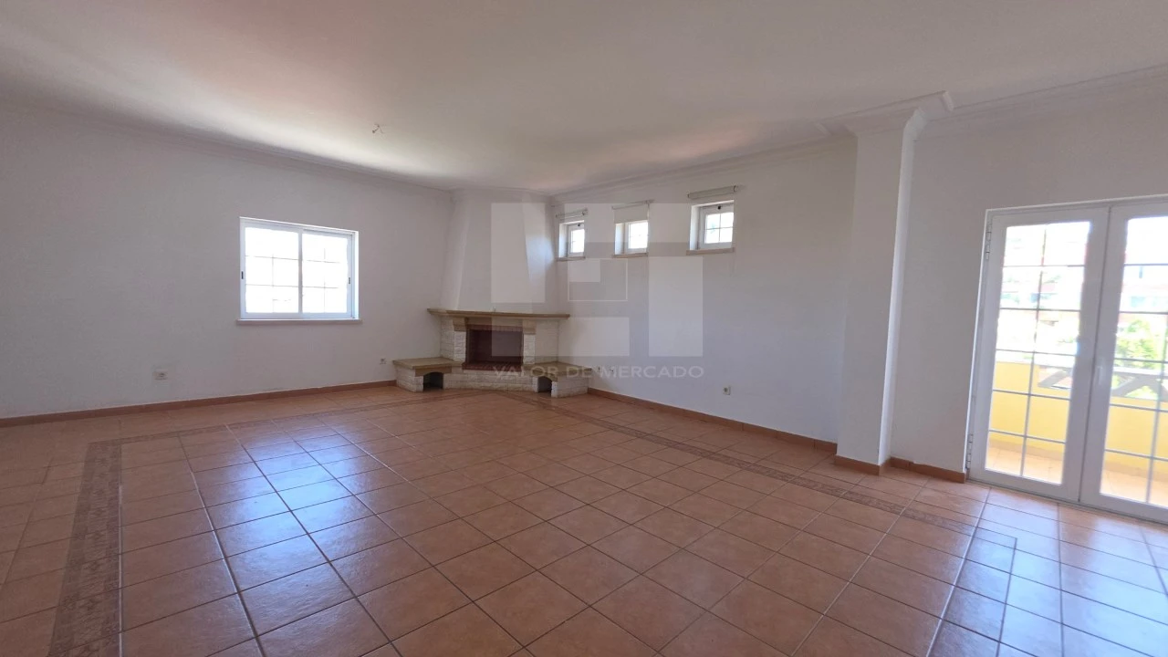 Apartamento T3 para Venda em Santa Maria e São Miguel, São Martinho, São Pedro Penaferrim Foto 15