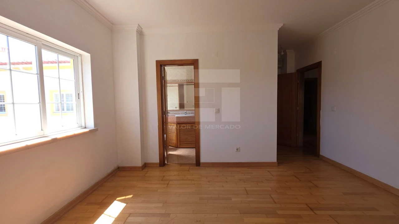 Apartamento T3 para Venda em Santa Maria e São Miguel, São Martinho, São Pedro Penaferrim Foto 30