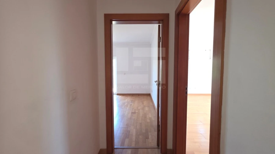 Apartamento T3 para Venda em Santa Maria e São Miguel, São Martinho, São Pedro Penaferrim Foto 26