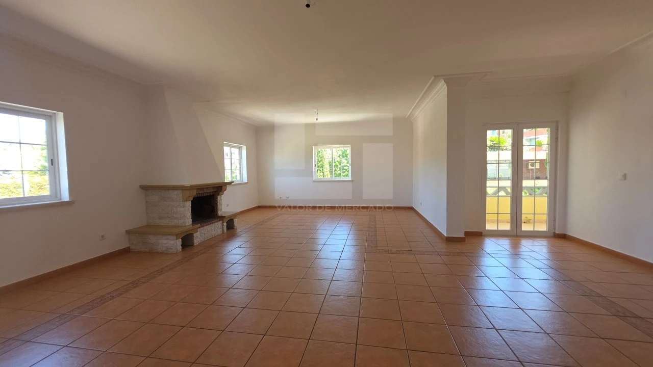Apartamento T3 para Venda em Santa Maria e São Miguel, São Martinho, São Pedro Penaferrim Foto 16
