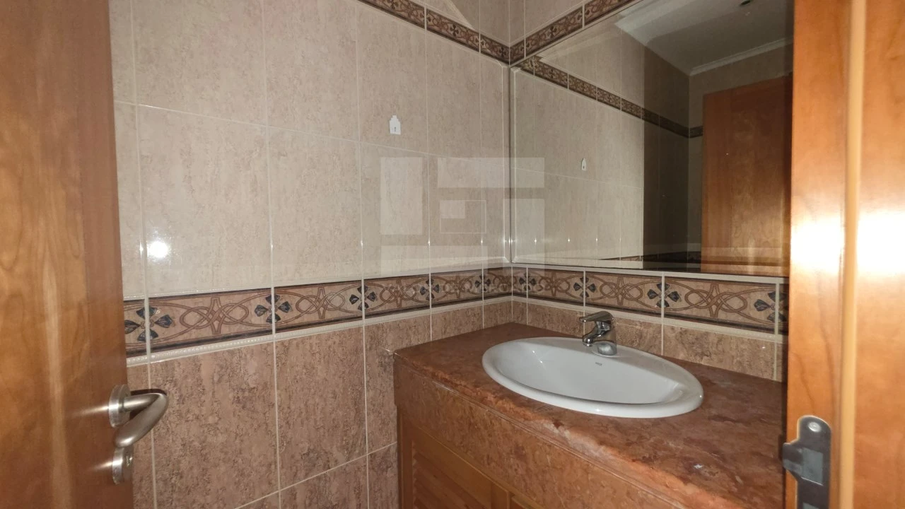 Apartamento T3 para Venda em Santa Maria e São Miguel, São Martinho, São Pedro Penaferrim Foto 23