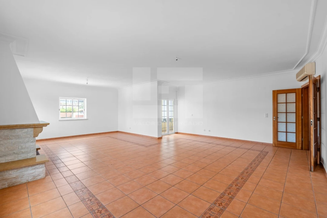 Apartamento T3 para Venda em Santa Maria e São Miguel, São Martinho, São Pedro Penaferrim Foto 13
