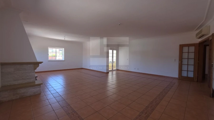 Apartamento T3 para Venda em Santa Maria e São Miguel, São Martinho, São Pedro Penaferrim Foto 18