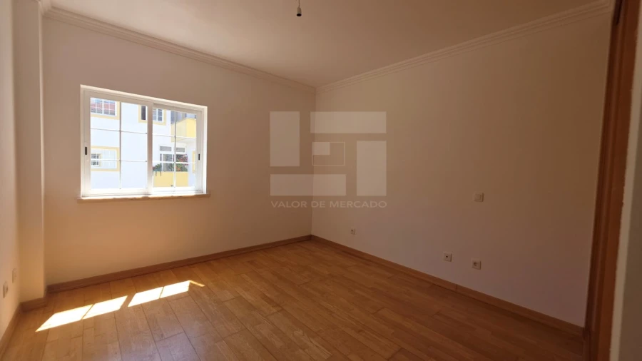 Apartamento T3 para Venda em Santa Maria e São Miguel, São Martinho, São Pedro Penaferrim Foto 26
