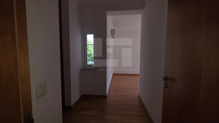 Apartamento T3 para Venda em Santa Maria e São Miguel, São Martinho, São Pedro Penaferrim Foto 28