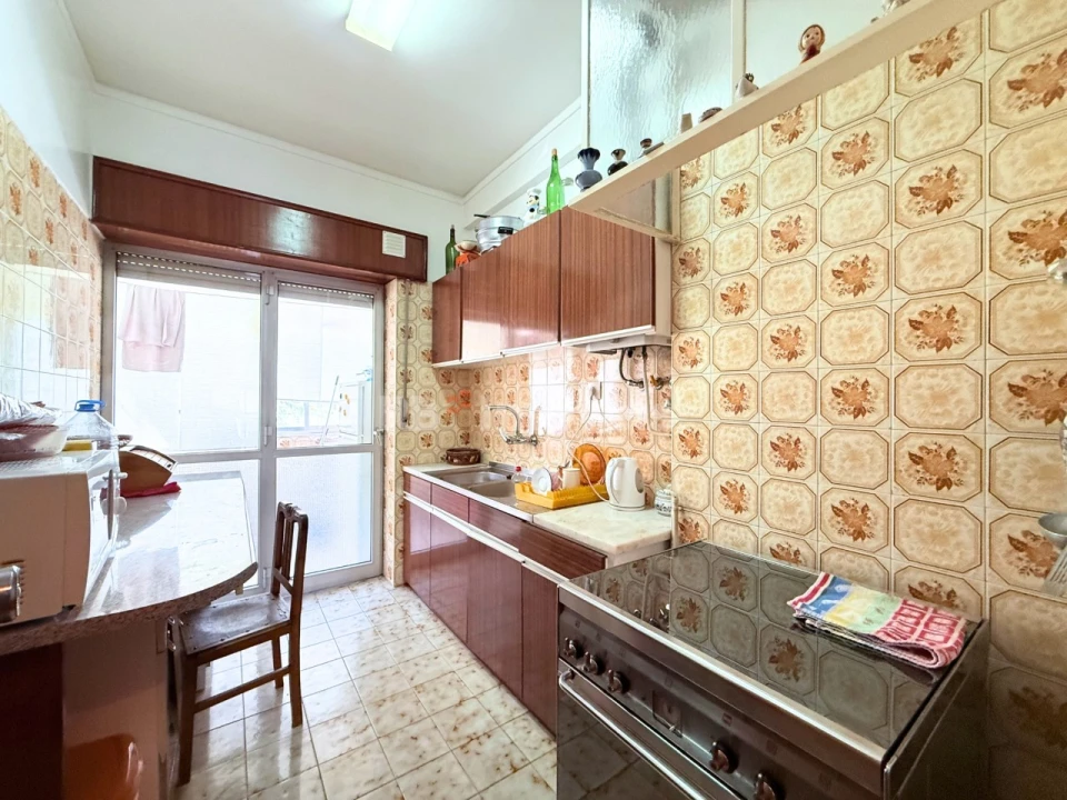 Apartamento T3 para Venda em São João Baptista e Santa Maria dos Olivais Foto 22