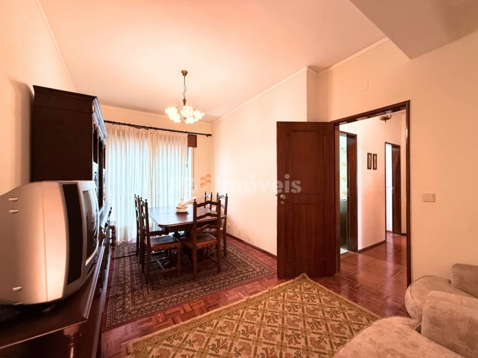 Apartamento T3 para Venda em São João Baptista e Santa Maria dos Olivais Foto 25
