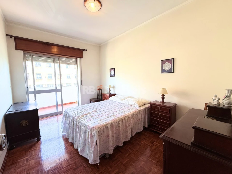 Apartamento T3 para Venda em São João Baptista e Santa Maria dos Olivais Foto 17