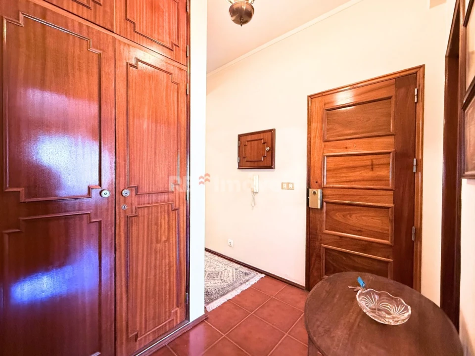 Apartamento T3 para Venda em São João Baptista e Santa Maria dos Olivais Foto 6