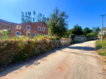 Moradia T3 para Venda em Alvaiázere