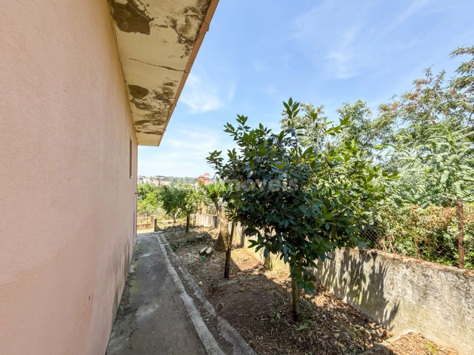 Moradia T3 para Venda em Abrantes (São Vicente e São João) e Alferrarede Foto 36