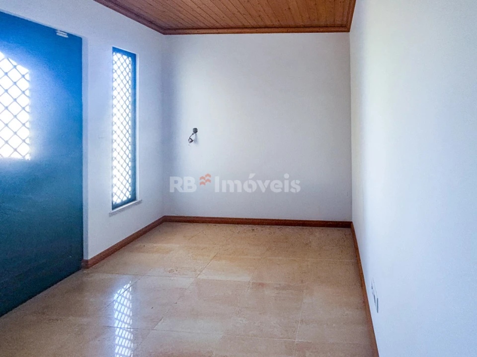 Moradia T3 para Venda em Martinchel Foto 5