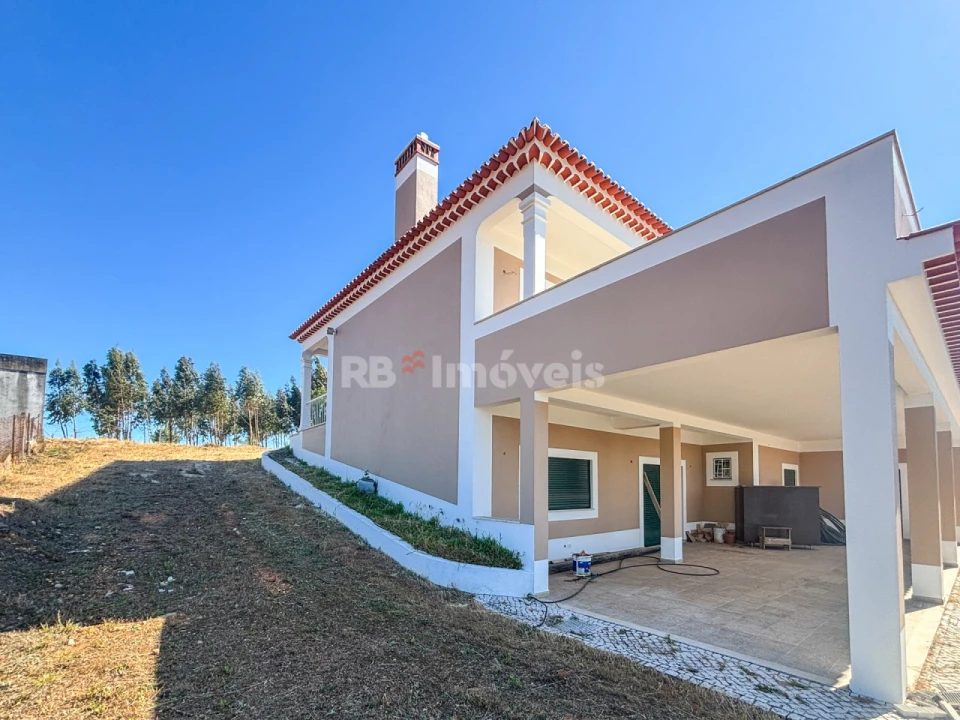 Moradia T3 para Venda em Martinchel Foto 36