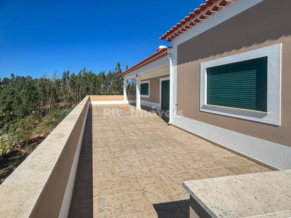 Moradia T3 para Venda em Martinchel Foto 38