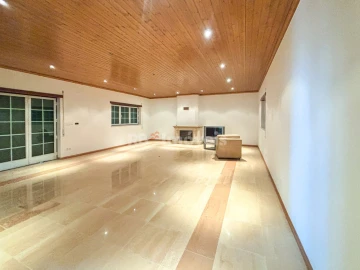 Moradia T3 para Venda em Martinchel