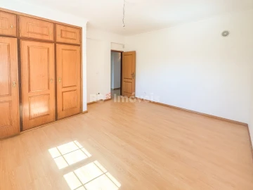 Moradia T3 para Venda em Martinchel