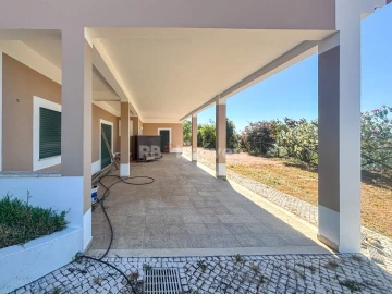 Moradia T3 para Venda em Martinchel