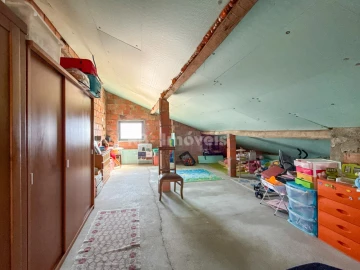 Moradia T5 para Venda em Riachos