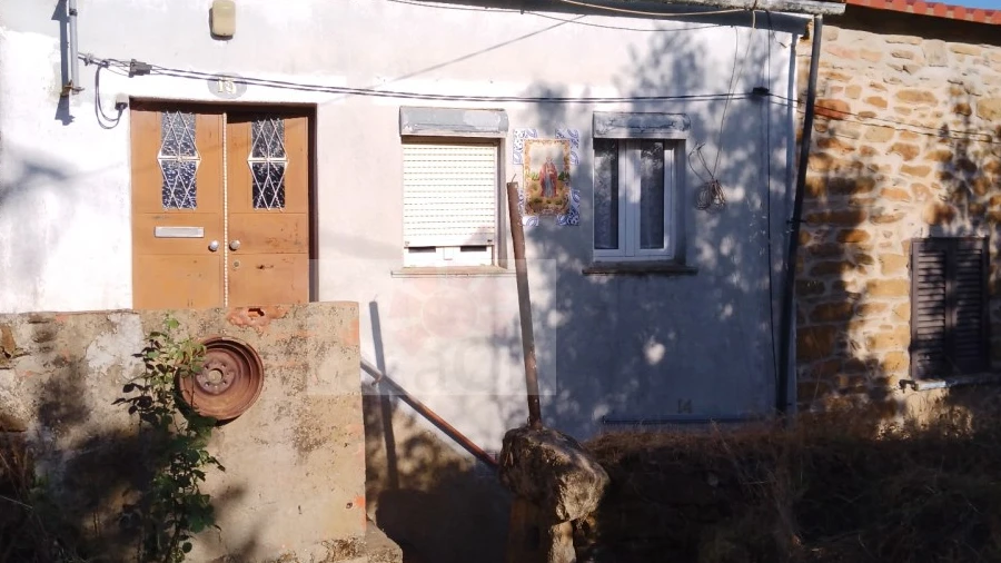 Moradia T2 para Venda em Souto da Casa