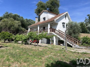 Quinta T3 para Venda em Viseu