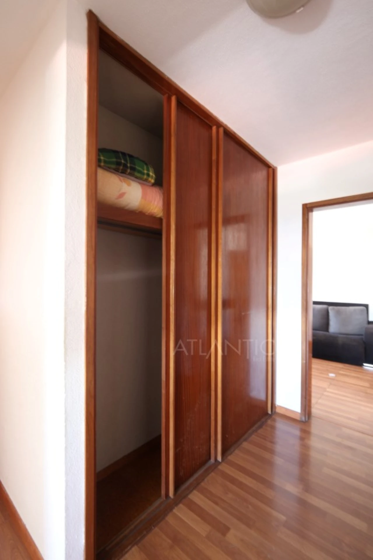 Apartamento T3 para Venda em Santo António dos Cavaleiros e Frielas Foto 6
