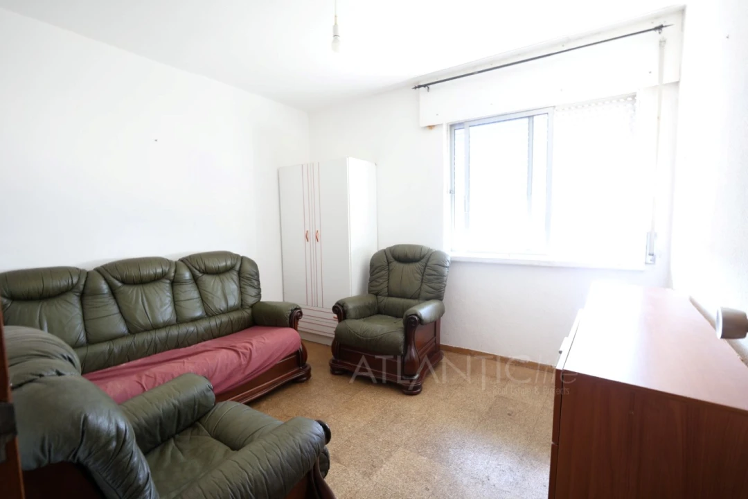 Apartamento T3 para Venda em Santo António dos Cavaleiros e Frielas Foto 8