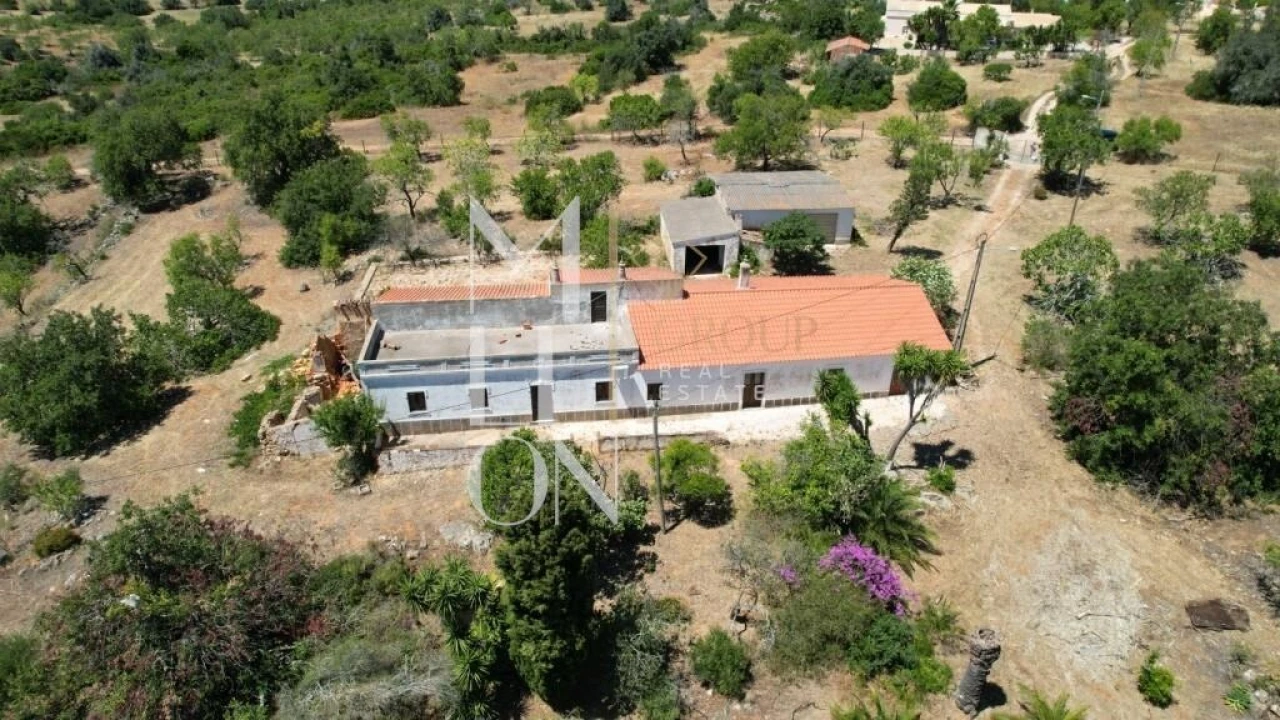 Quinta T4 para Venda em Guia Foto 4