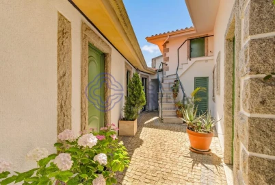 Moradia T4 para Venda em Raiva, Pedorido e Paraíso