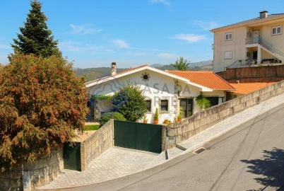 Moradia T4 para Venda em Raiva, Pedorido e Paraíso